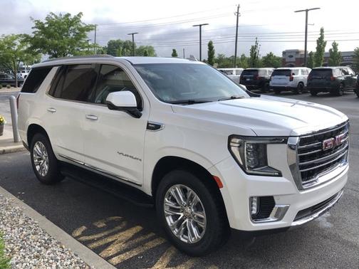 2023 GMC Yukon SLT