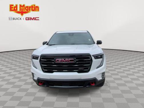 2024 GMC Acadia AWD AT4