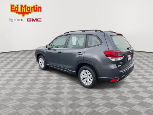 2022 Subaru Forester Base