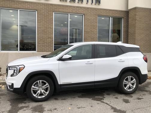 2022 GMC Terrain SLE