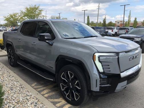 2024 GMC Sierra EV Denali Edition 1
