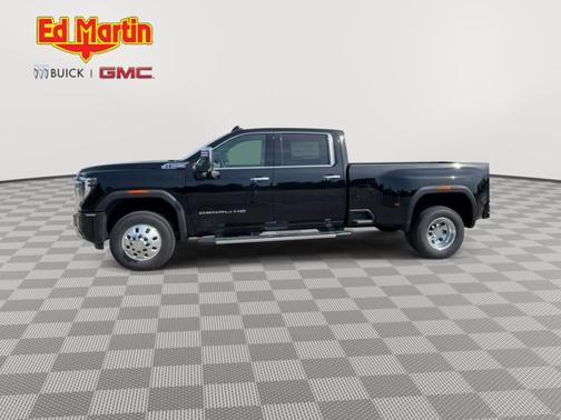 2025 GMC Sierra 3500 Denali