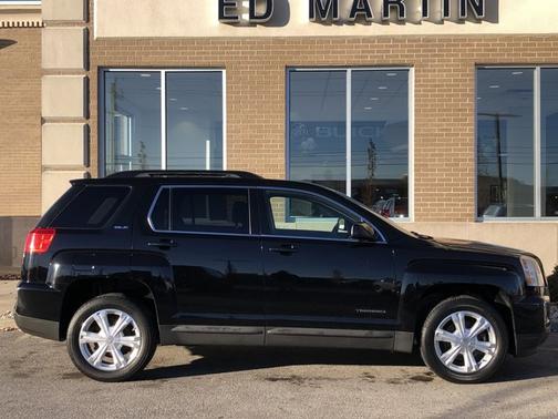 2017 GMC Terrain SLE-2