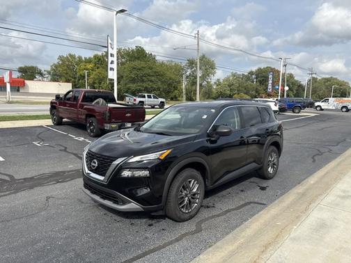 2023 Nissan Rogue S