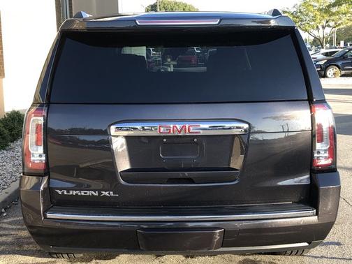 2016 GMC Yukon XL Denali