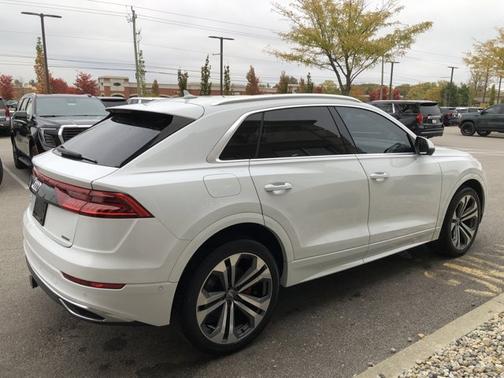 2019 Audi Q8 Prestige