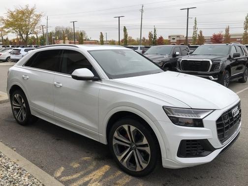2019 Audi Q8 Prestige