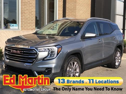 2023 GMC Terrain SLT