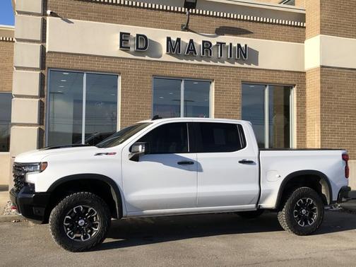 2024 Chevrolet Silverado 1500 ZR2