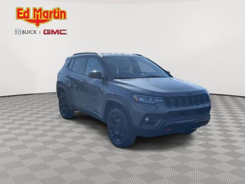 Sting-Gray Clearcoat 2024 Jeep Compass Trailhawk