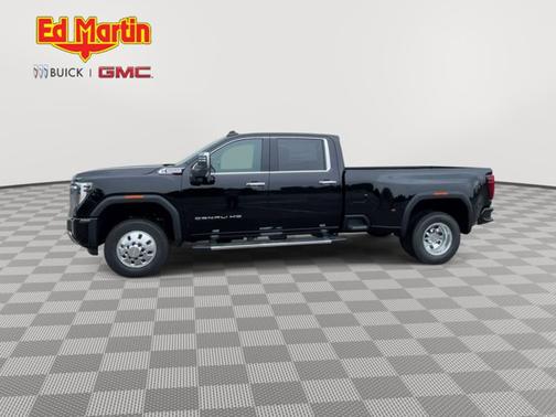 2025 GMC Sierra 3500 Denali