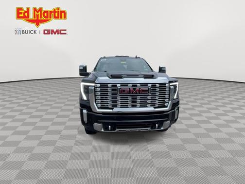 2025 GMC Sierra 3500 Denali