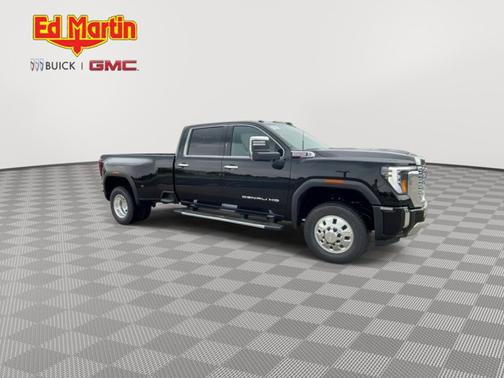 2025 GMC Sierra 3500 Denali
