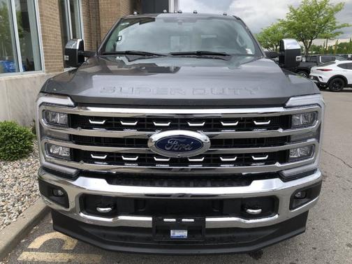 2024 Ford F-350 LARIAT