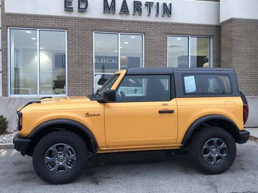 2022 Ford Bronco Base