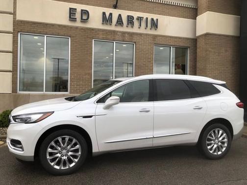 White Frost Tricoat 2019 Buick Enclave Essence