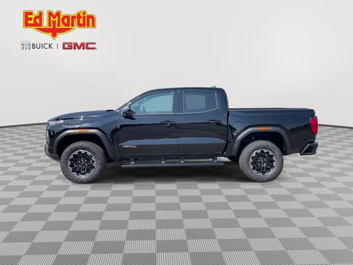 2026 GMC Canyon 4WD AT4