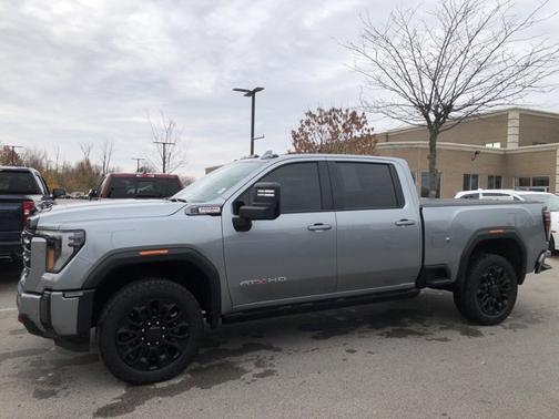 2024 GMC Sierra 2500 AT4