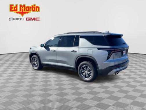 2025 Chevrolet Traverse AWD LT