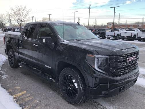 2025 GMC Sierra 1500 Elevation
