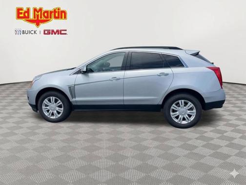 Radiant Silver Metallic 2016 Cadillac SRX Standard