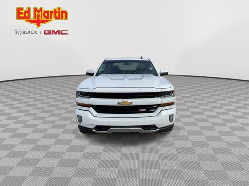 2017 Chevrolet Silverado 1500 2LT