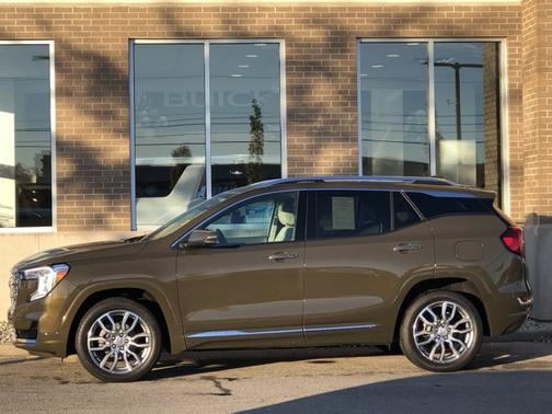 2023 GMC Terrain Denali
