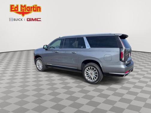 2022 Cadillac Escalade ESV Premium Luxury
