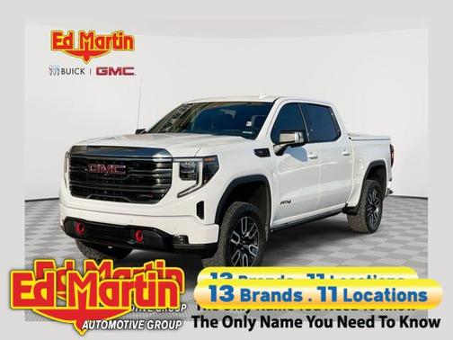 2023 GMC Sierra 1500 AT4