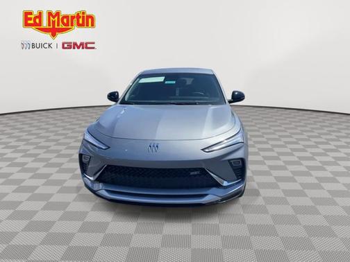 Moonstone 2026 Buick Envista Sport Touring