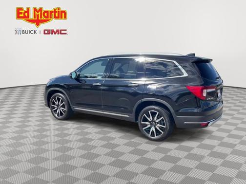 2019 Honda Pilot Touring 8-Passenger