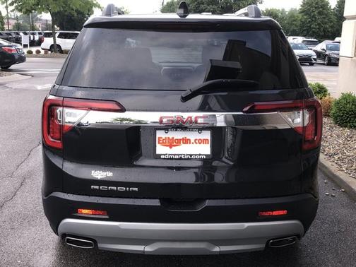 2020 GMC Acadia SLT
