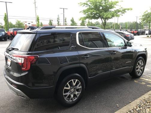 2020 GMC Acadia SLT