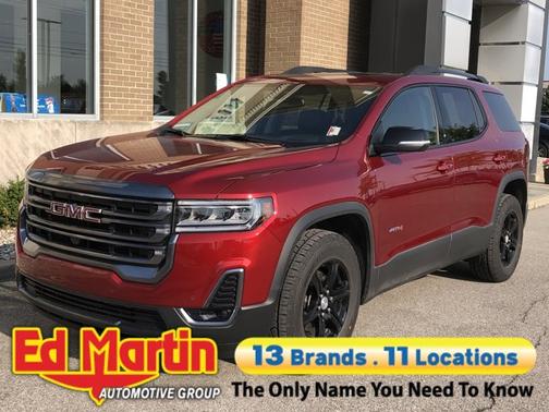 2023 GMC Acadia AT4