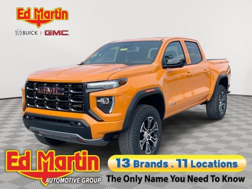 2025 GMC Canyon 4WD AT4