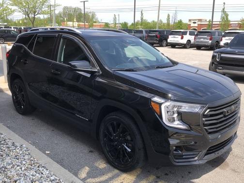 2022 GMC Terrain SLT