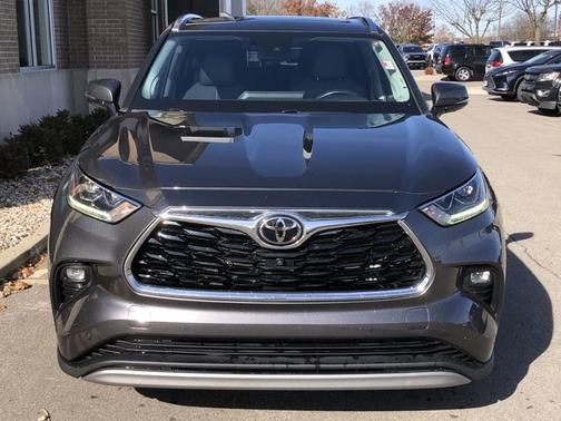 2021 Toyota Highlander Platinum