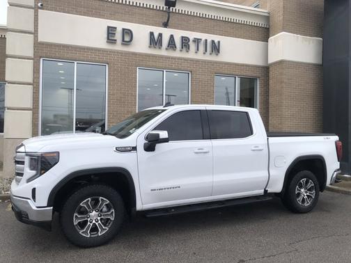 2026 GMC Sierra 1500 SLE