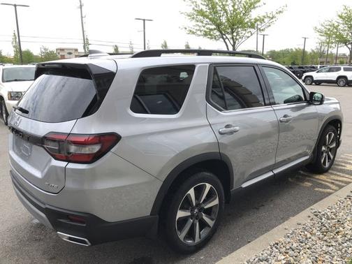 2024 Honda Pilot Elite