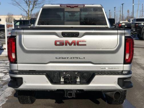 2023 GMC Sierra 2500 Denali