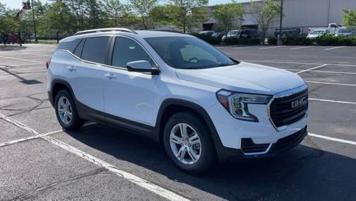 2022 GMC Terrain SLE