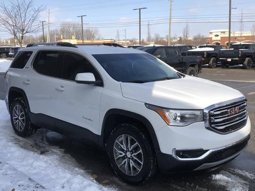 2019 GMC Acadia SLE-2