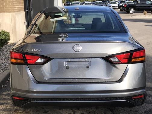2025 Nissan Altima S