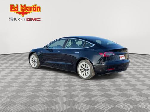 2019 Tesla Model 3 Standard Range Plus