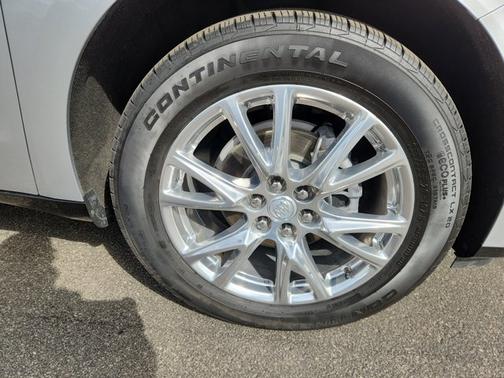 2022 Buick Enclave Essence