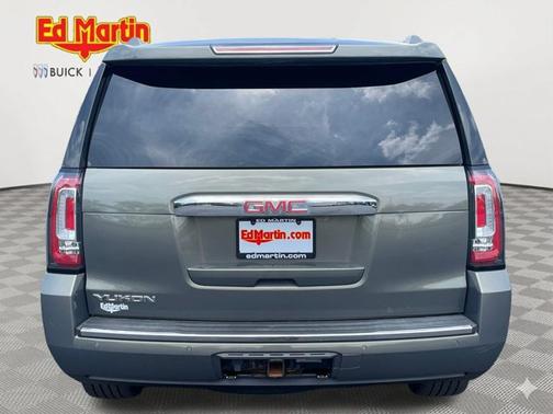 Mineral Metallic 2017 GMC Yukon Denali