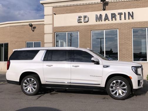 2022 GMC Yukon XL SLT