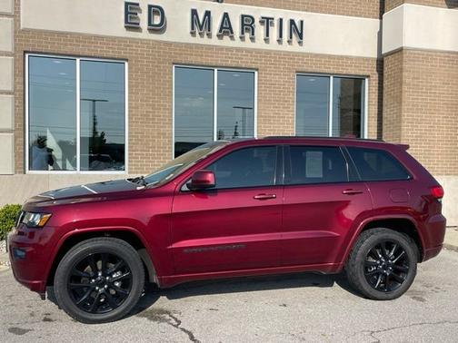 Velvet Red Pearlcoat 2018 Jeep Grand Cherokee Altitude