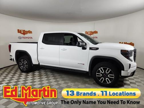 2023 GMC Sierra 1500 AT4