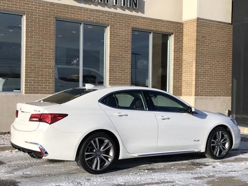2020 Acura TLX Tech